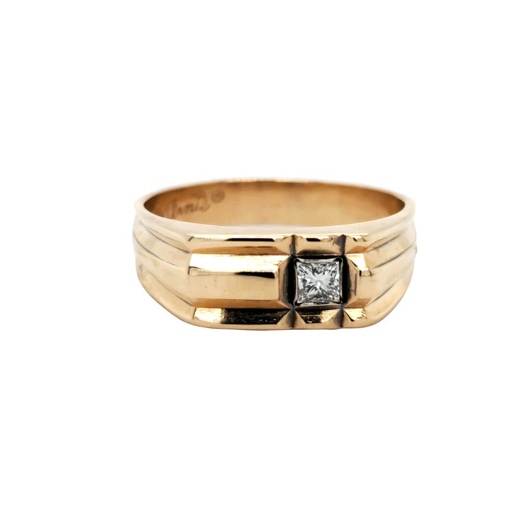 Waden Pogo stick sprong Kabelbaan 14K Gold Ring with Off-Set Princess-Cut Diamond – Engels Jewelry Co. |  Grand Rapids Custom Design Jewelers