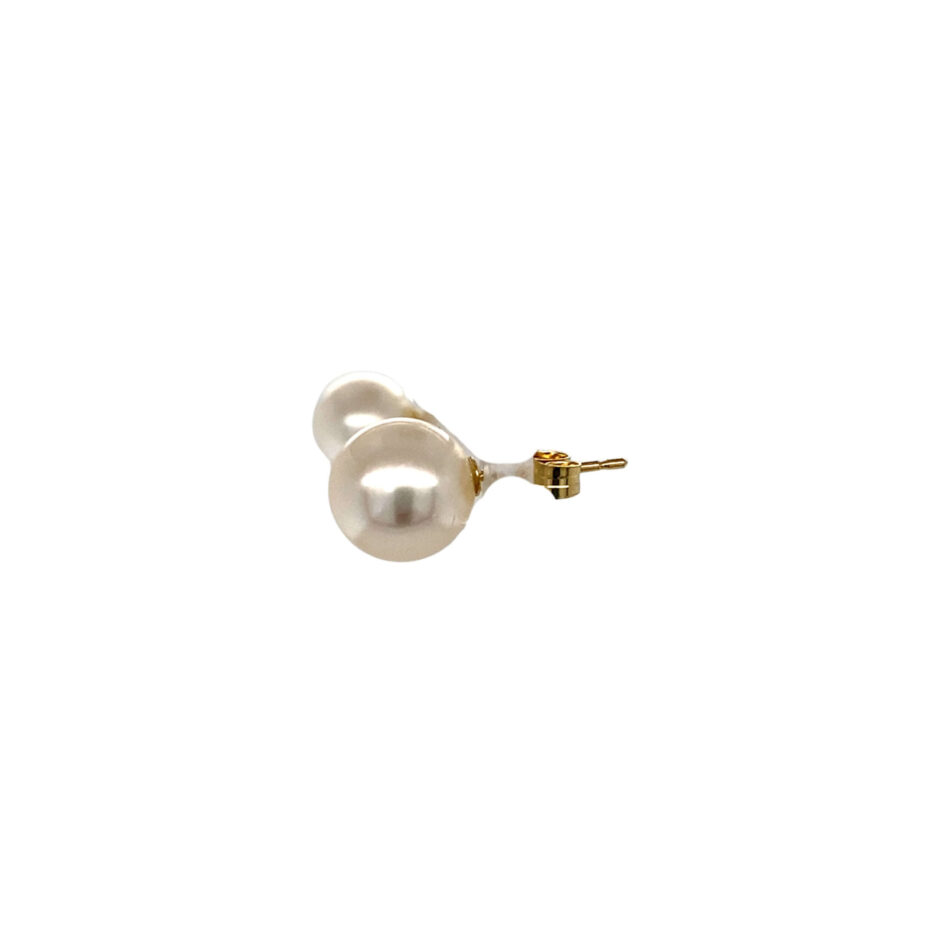 14K Gold 8-8.5mm Freshwater Cultured Pearl Stud Earrings - Image 3