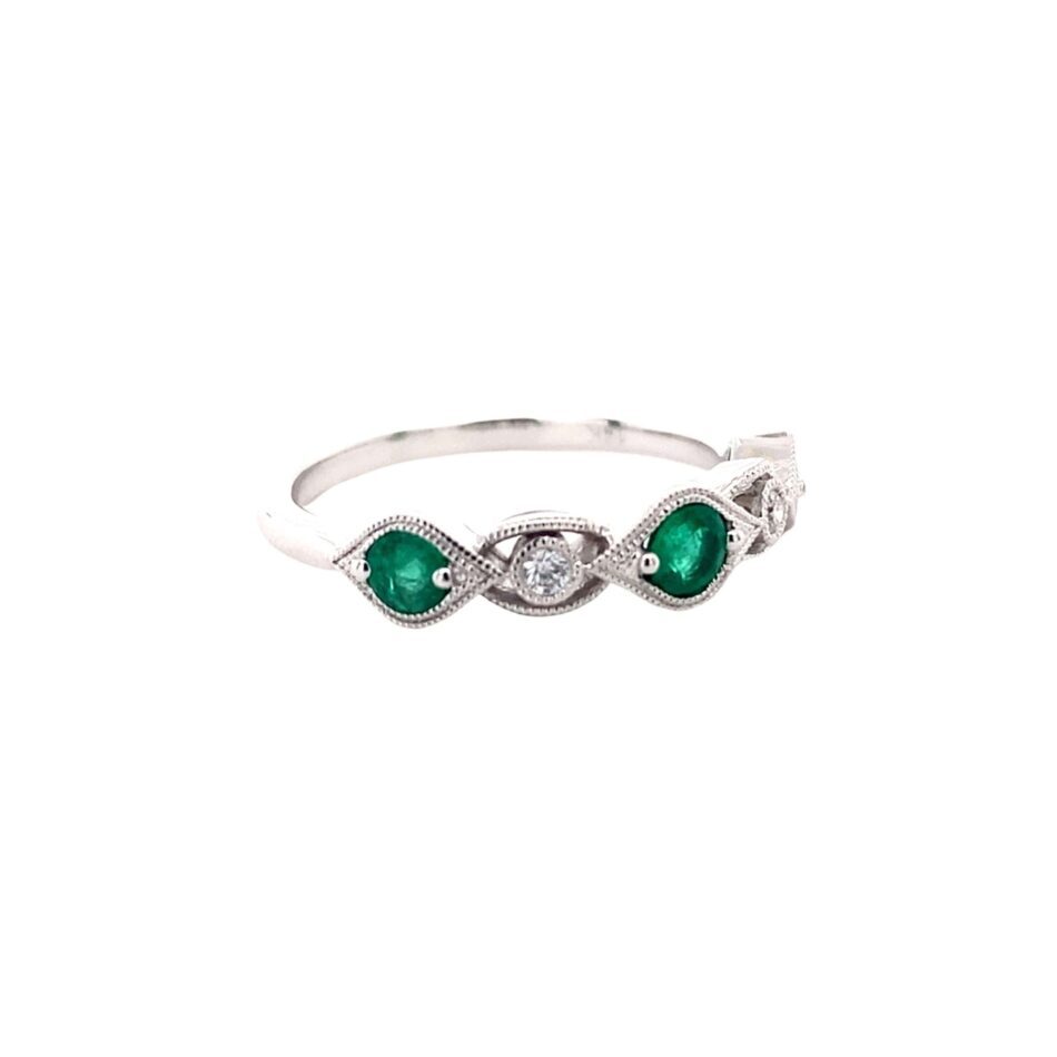 14K White Gold Emerald & Diamond Band - Image 6