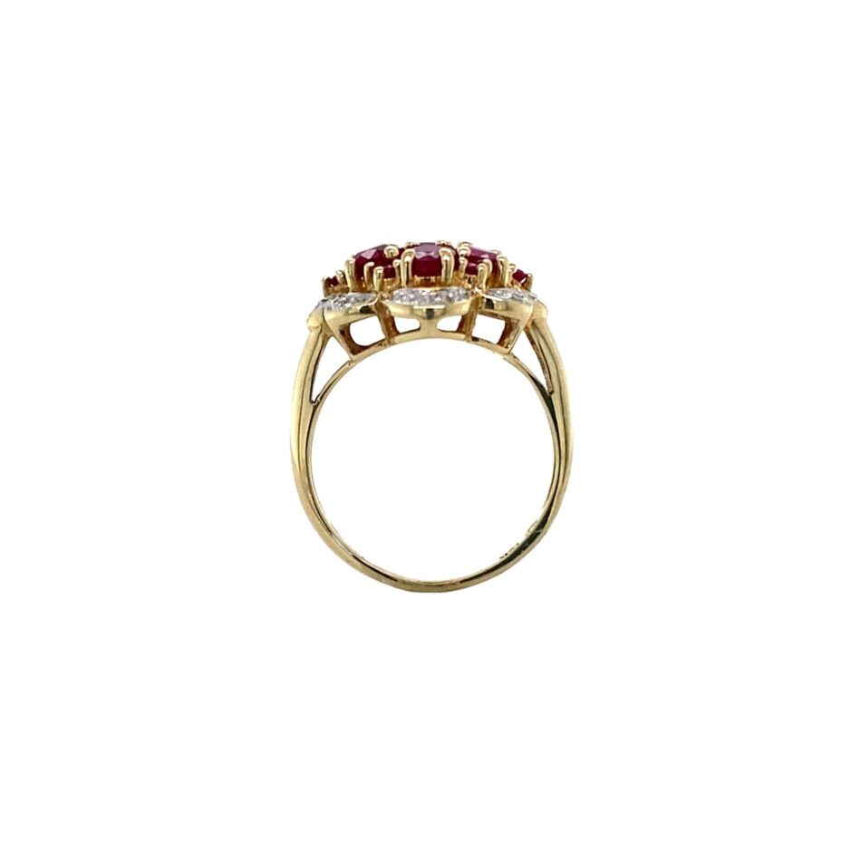 10K Gold Ruby Cluster & Diamond Ring - Image 8