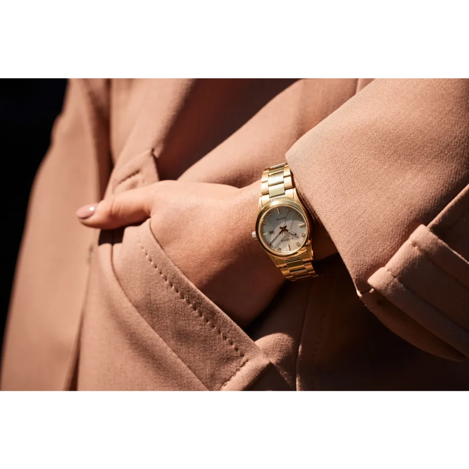 Citizen Eco-Drive Sport Luxury Watch with Mother-of-Pearl Dial - Image 5