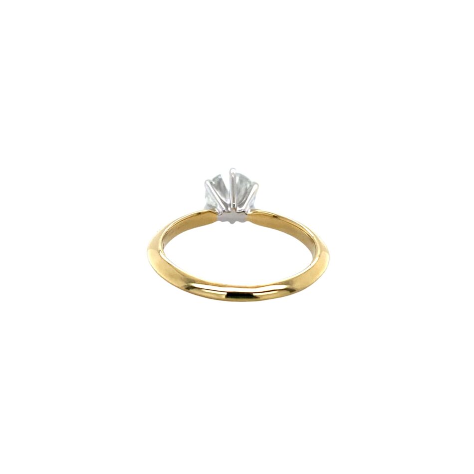 18K Gold .90ct Round Brilliant Diamond Solitaire Engagement Ring - Image 4