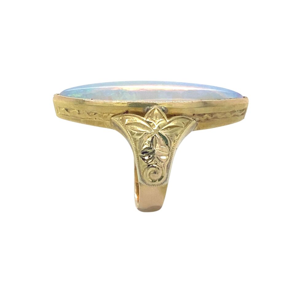 18K Gold Opal Ring with Carved Detailing - Image 7